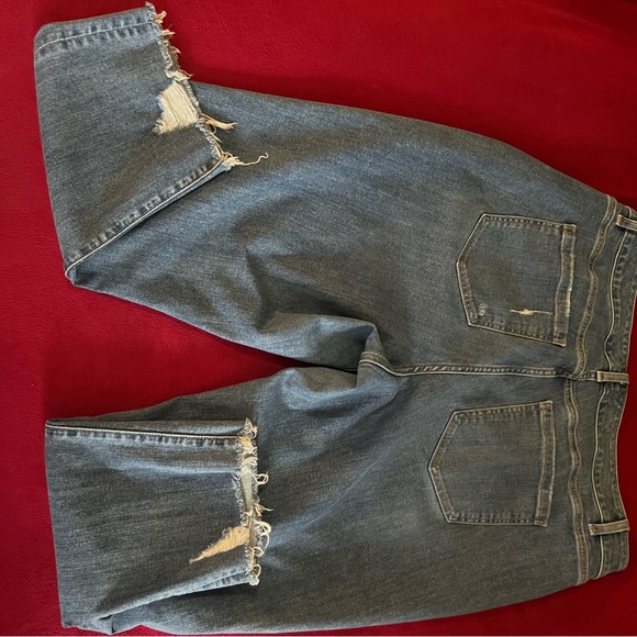 Lane Bryant Distressed Jeans with a bit of stretch - Picture 4 of 5